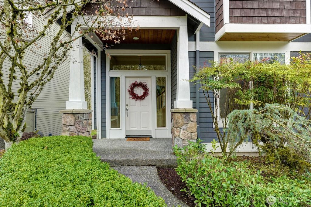 Photo of 9110 NE 160th Place, Bothell, WA 98028 (MLS # 2471128)