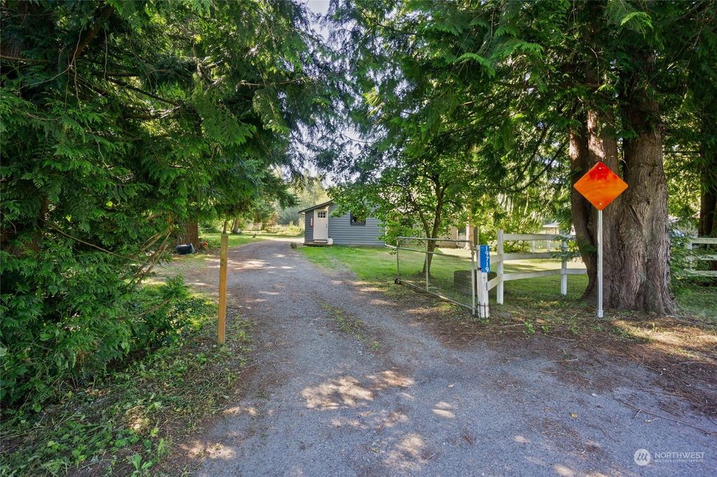 Photo of 19719 5th Avenue NE, Arlington, WA 98223 (MLS # 2262158)