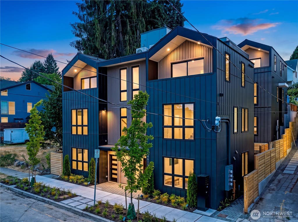 Photo of 4513 A 34th Avenue S, Seattle, WA 98118 (MLS # 2560893)
