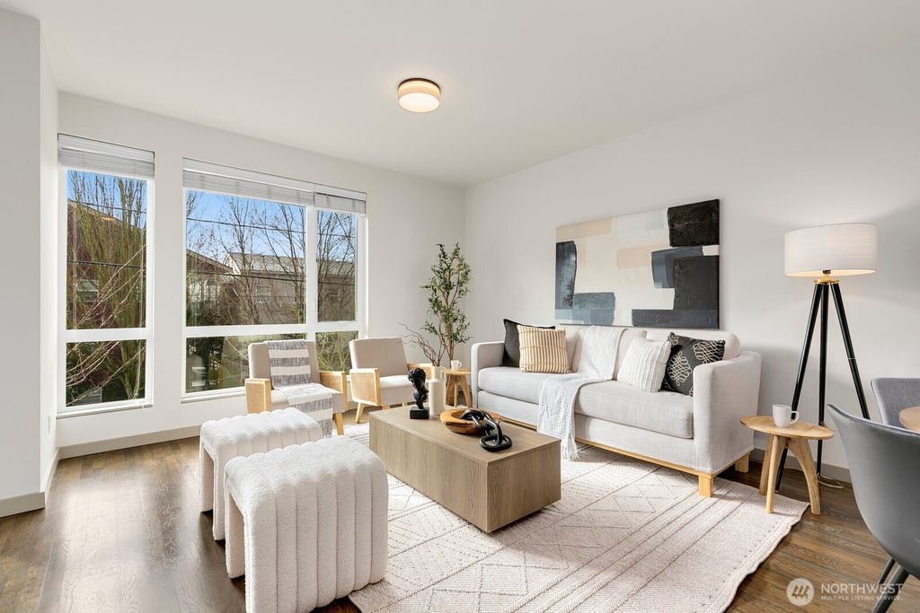 Photo of 324 NW 41st Street, Seattle, WA 98107 (MLS # 2342585)