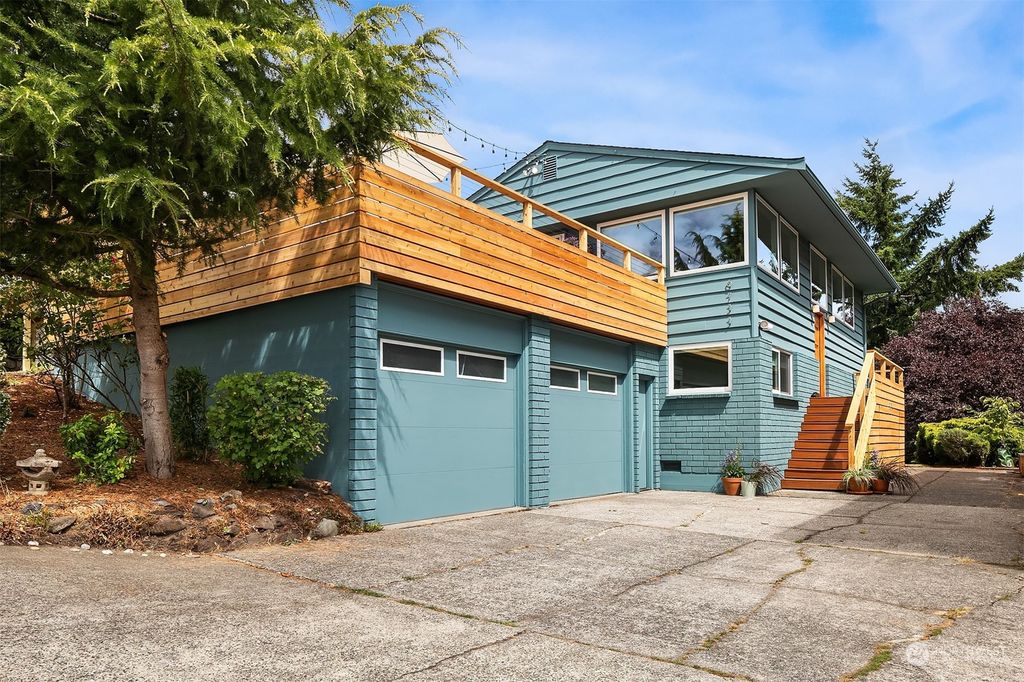 Photo of 6733 48th Avenue SW, Seattle, WA 98136 (MLS # 2270015)
