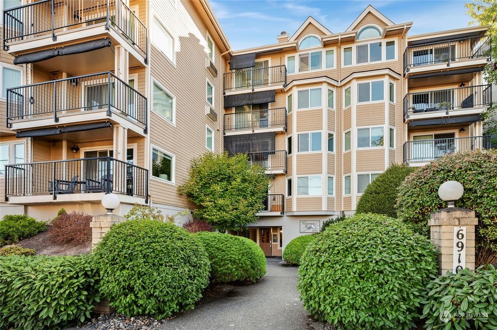 Photo of 6910 California Avenue SW #11, Seattle, WA 98136 (MLS # 2161181)