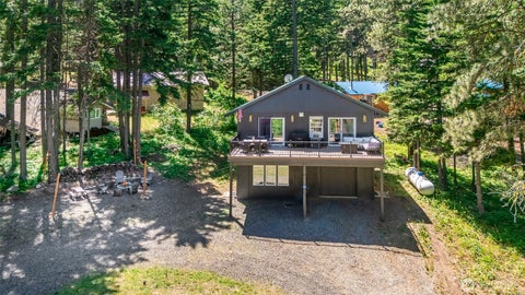 Photo of 221 Gunther Loop Road, Cle Elum, WA 98922 (MLS # 2590760)