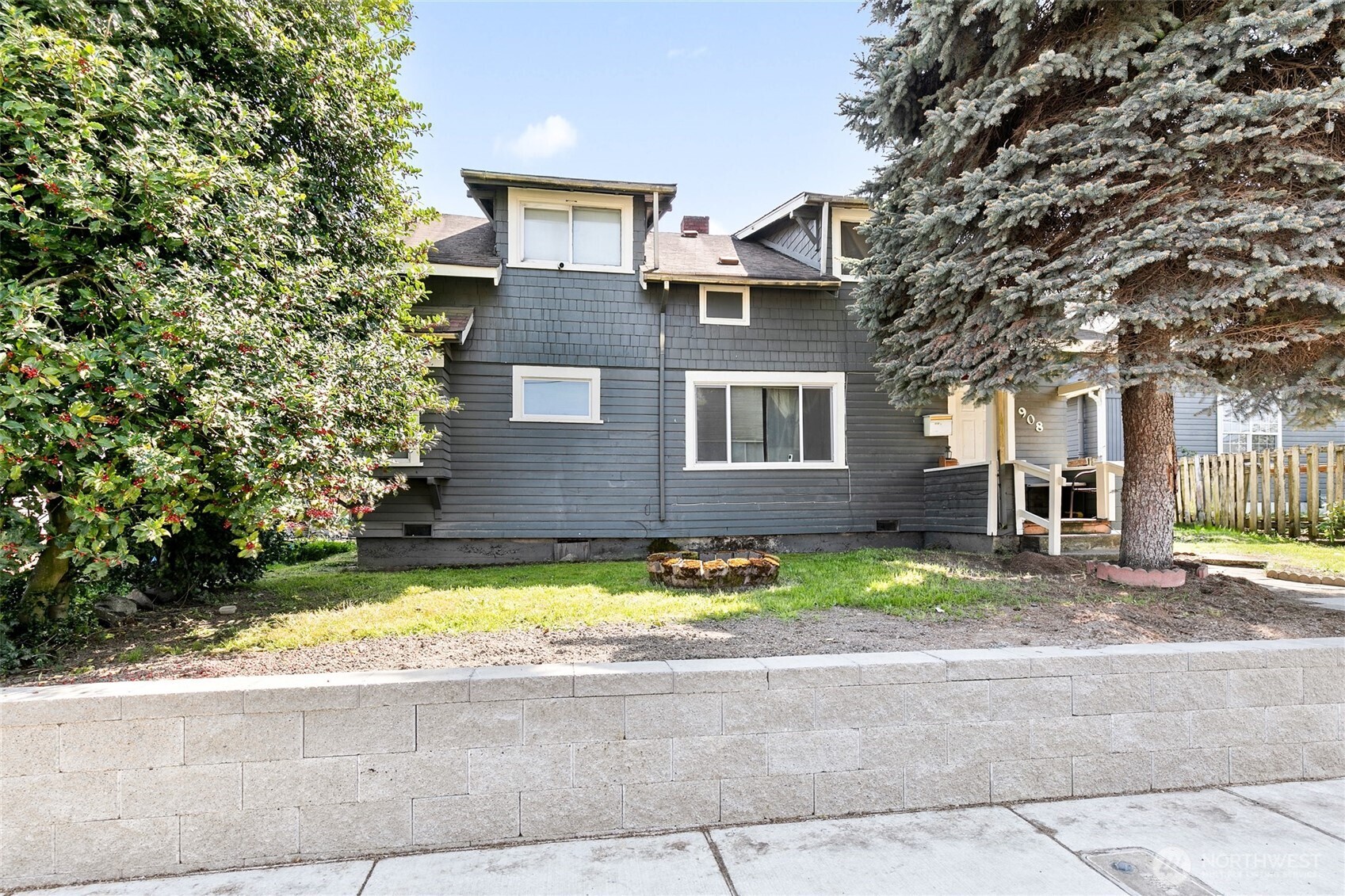 908 E 64th Street