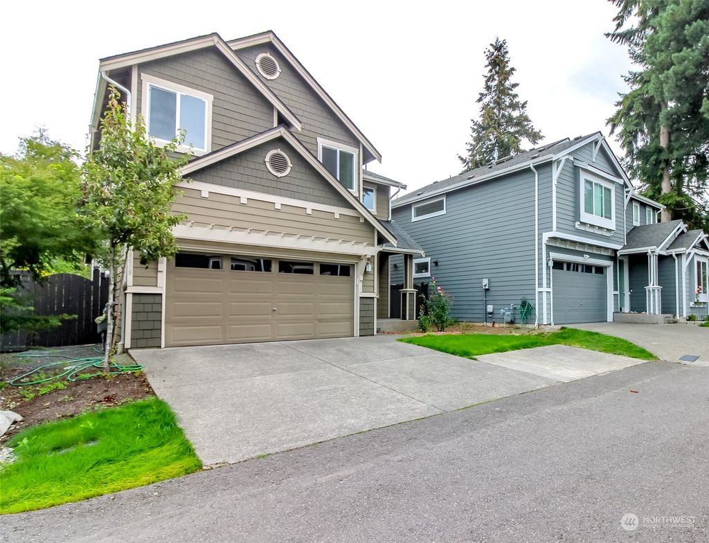 Photo of 18568 115th Place SE, Renton, WA 98055 (MLS # 2292016)