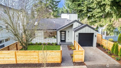 7341 21st Avenue NE B Seattle WA 98115