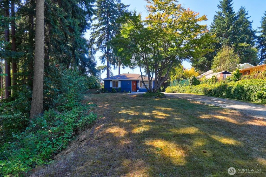 Photo of 22620 95th Place W, Edmonds, WA 98020 (MLS # 2409207)