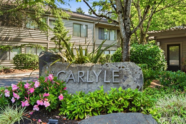 1266 BELLEVUE WAY NE APT 2, BELLEVUE, WA 98004 - Image efac20f5ad7ca9ac5ac5a8e4903e6ab4/338762046