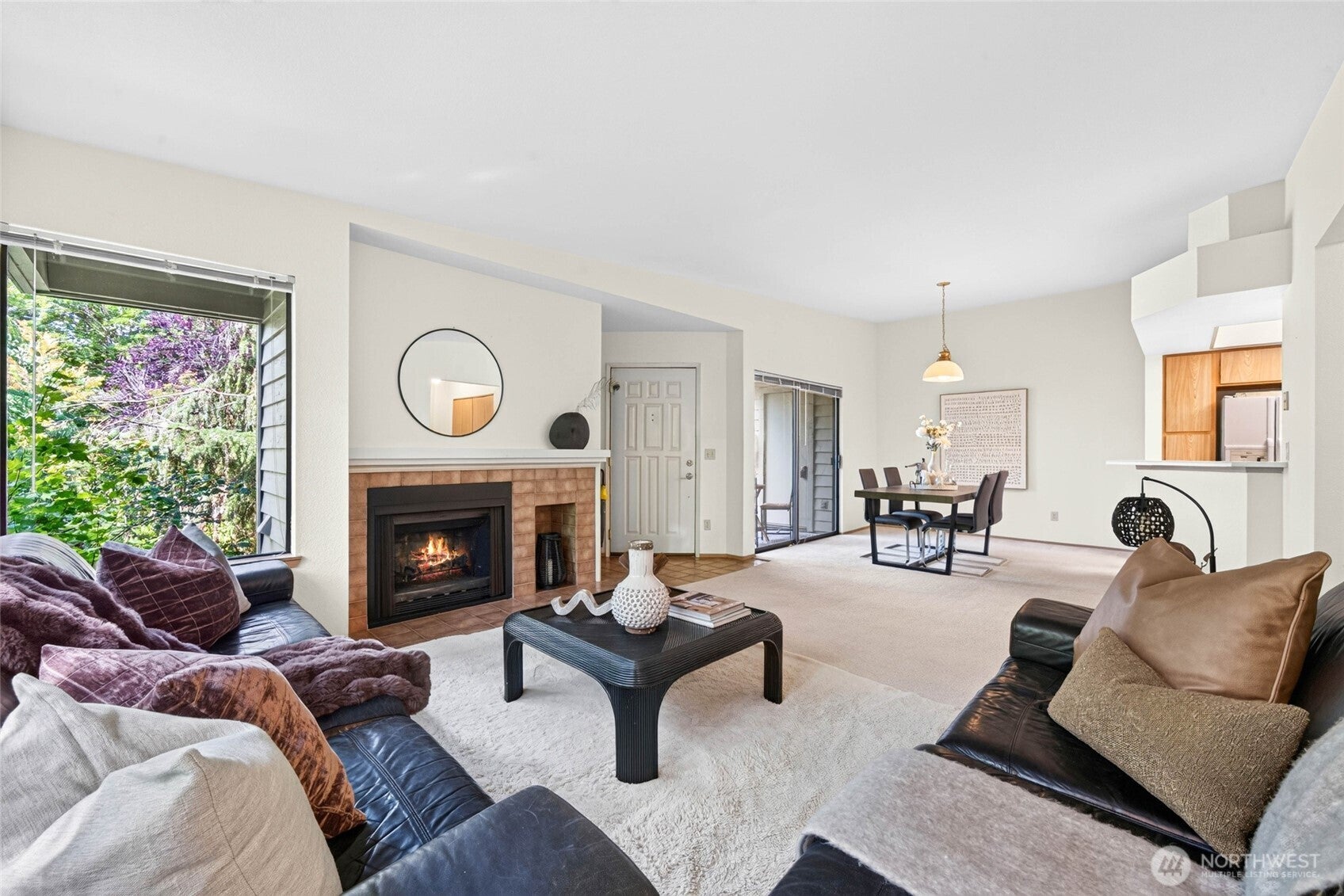 1266 Bellevue Way NE 2