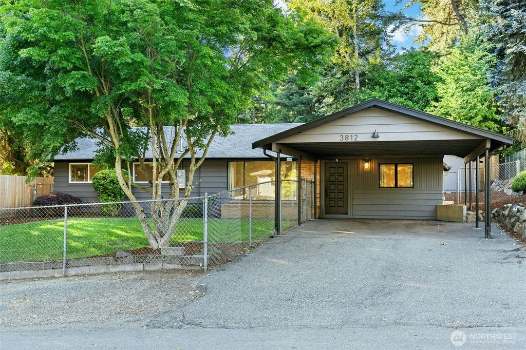 Photo of 3812 S 178th Street, SeaTac, WA 98188 (MLS # 2544372)