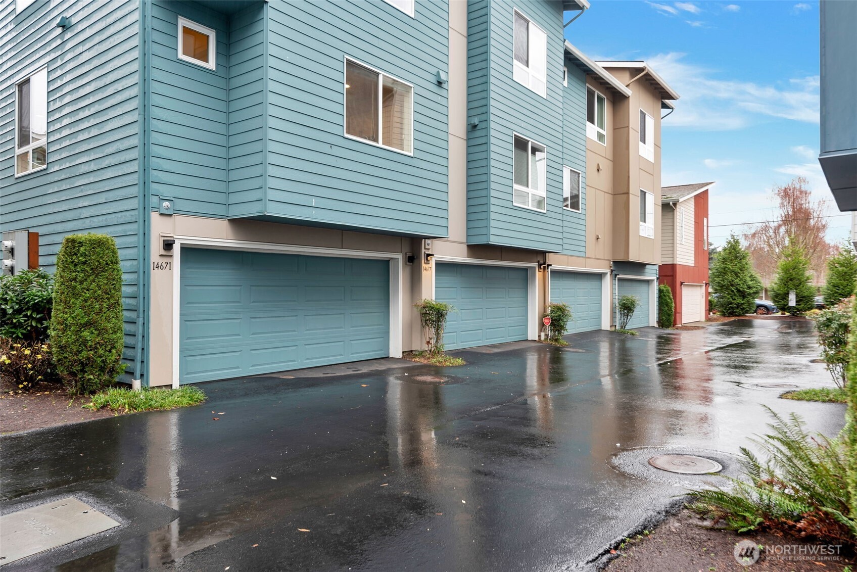 14671 36th Court NE