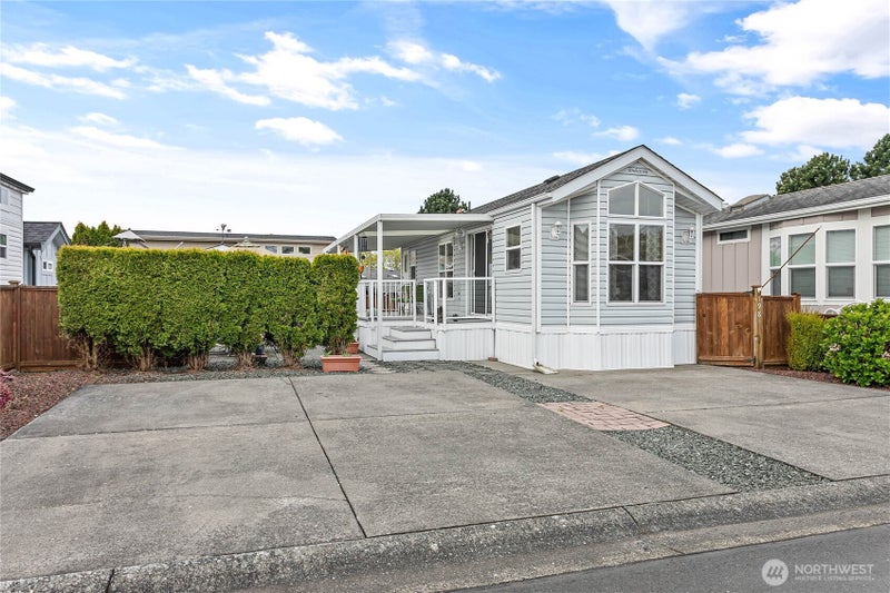 4751 Birch Bay Lynden Road 198