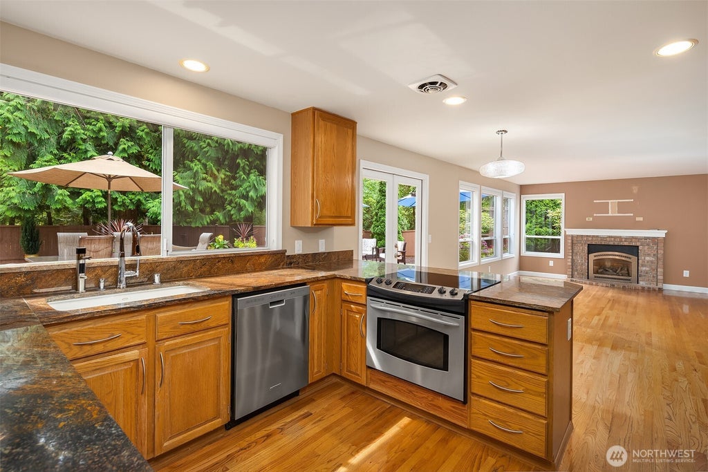 Photo of 23429 SE 254th Street, Maple Valley, WA 98038 (MLS # 2573238)