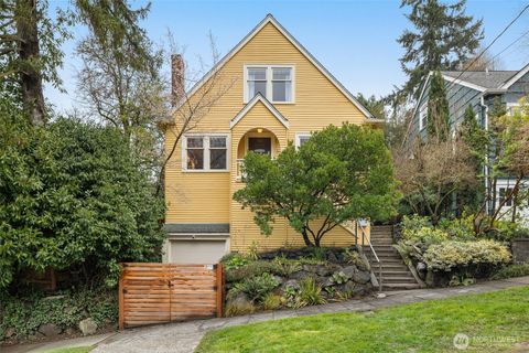 Photo of 1724 31st Avenue, Seattle, WA 98122 (MLS # 2493616)