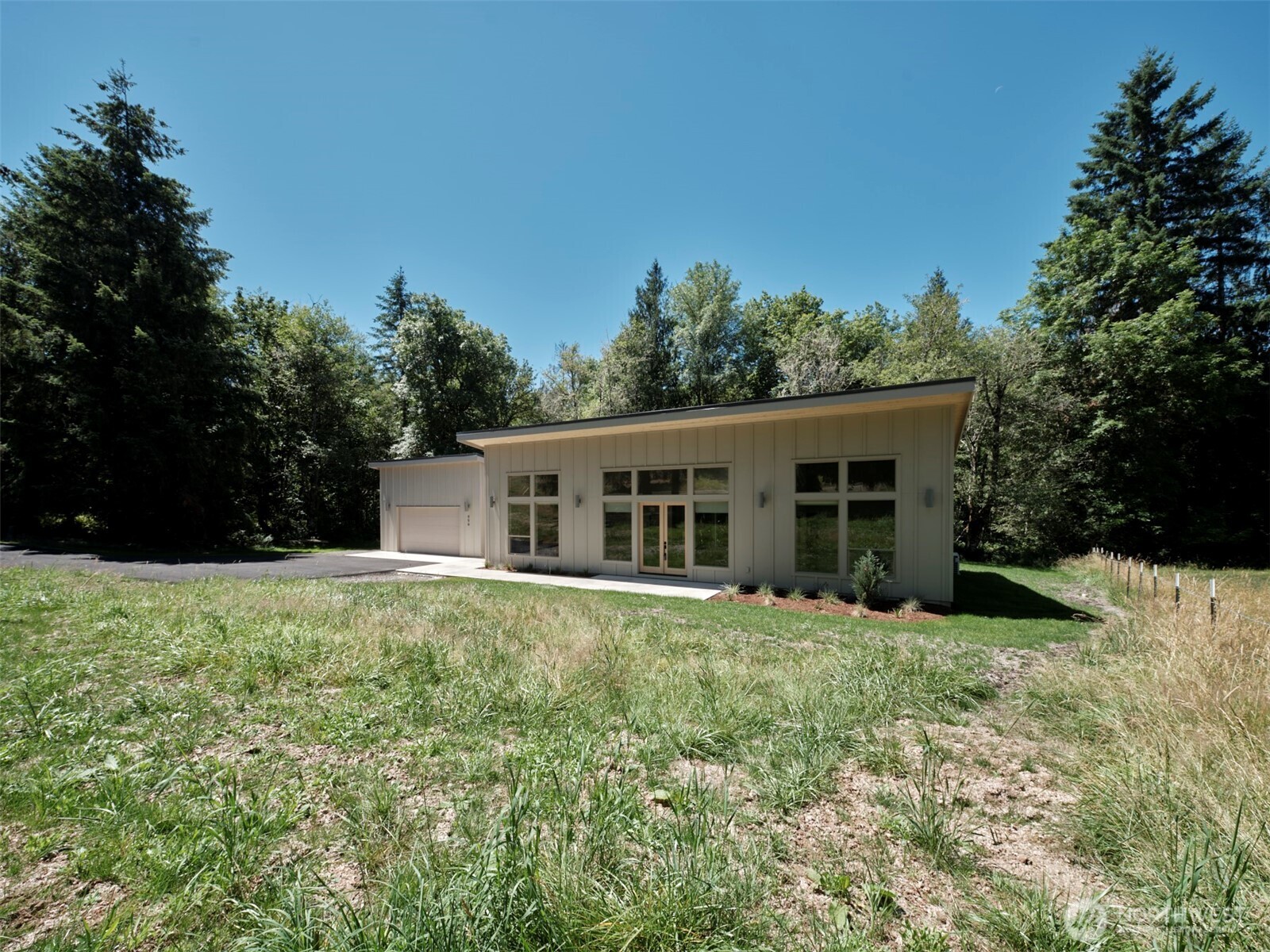 956 Paine Road