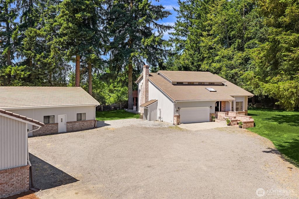 Photo of 22918 49th Avenue SE, Bothell, WA 98021 (MLS # 2435443)