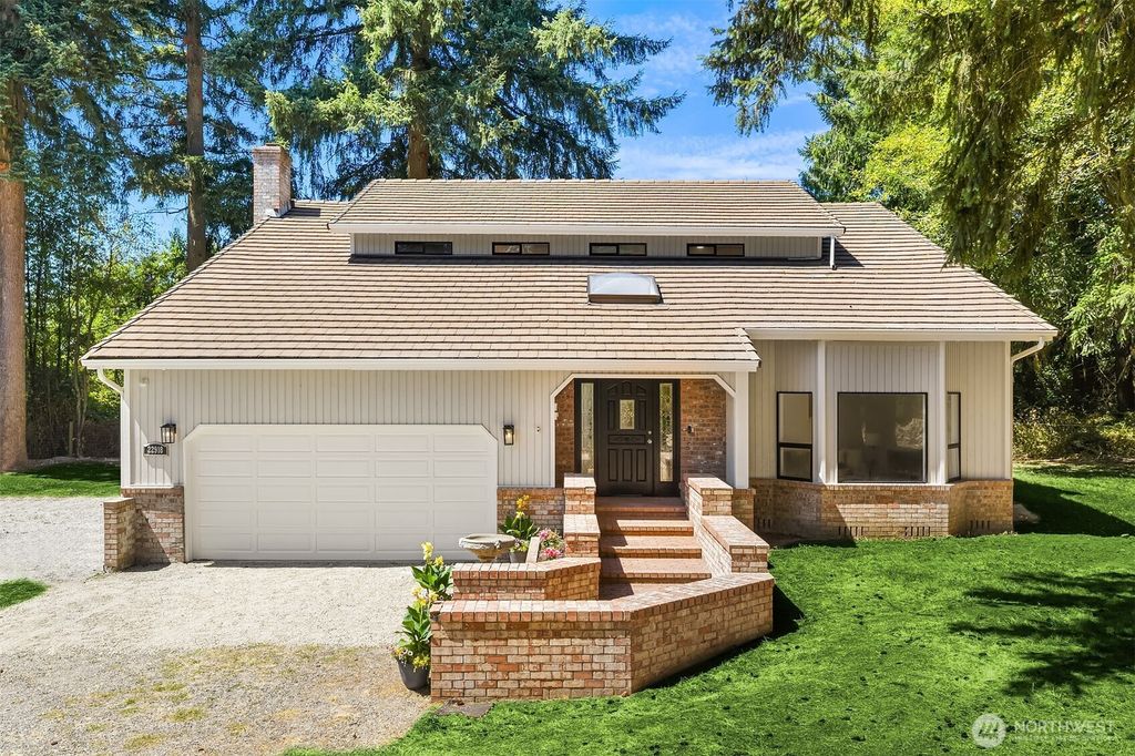 Photo of 22918 49th Avenue SE, Bothell, WA 98021 (MLS # 2435443)
