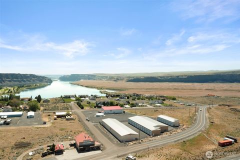 Photo of 9842 W.9 Road NW #B-24, Quincy, WA 98848 (MLS # 2360609)