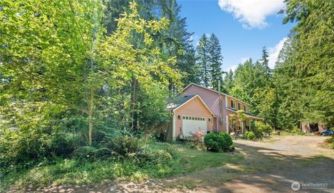 Photo of 19285 SR 165 E, Carbonado, WA 98323 (MLS # 2486094)