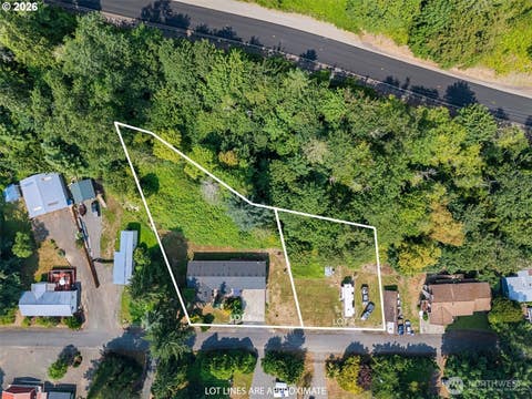 Photo of 316 Laverne Drive, Kalama, WA 98625 (MLS # 2566618)