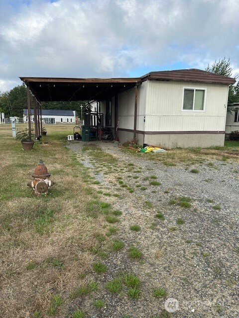 4672 Birch Bay Lynden Road 84