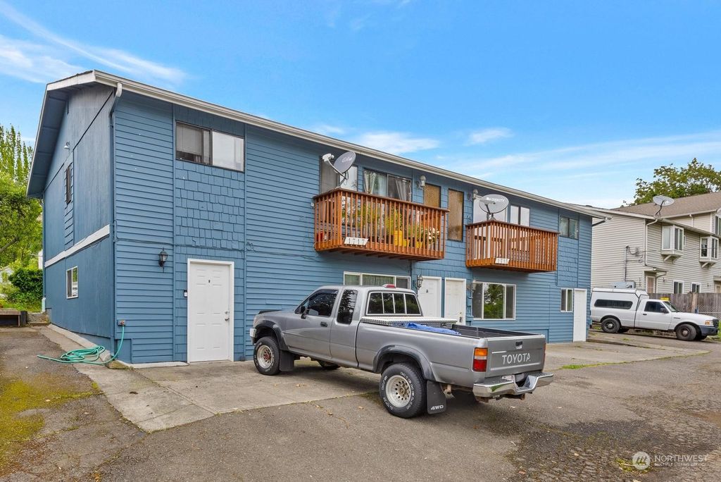 Photo of 1715 16th Avenue S, Seattle, WA 98144 (MLS # 2068430)
