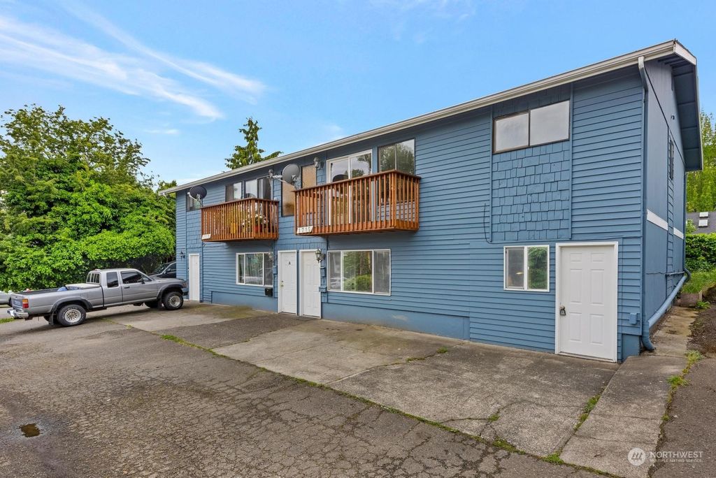 Photo of 1715 16th Avenue S, Seattle, WA 98144 (MLS # 2068430)