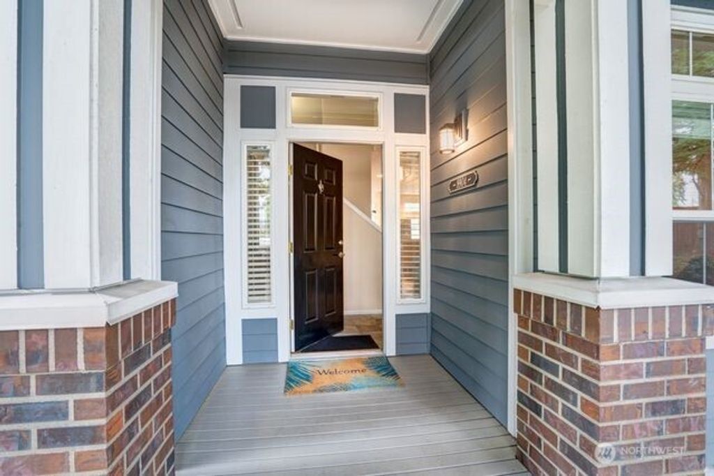 Photo of 8904 123rd Lane NE #8904, Kirkland, WA 98033 (MLS # 2515264)
