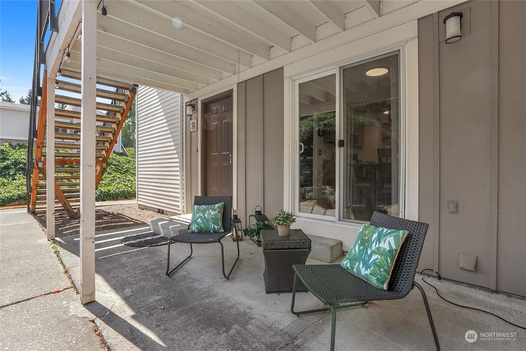 Photo of 12028 Slater Avenue NE #B2, Kirkland, WA 98034 (MLS # 2153303)