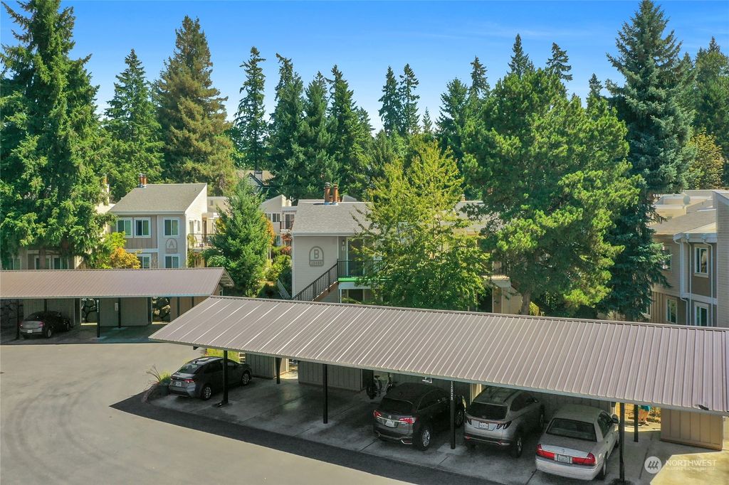 Photo of 12028 Slater Avenue NE #B2, Kirkland, WA 98034 (MLS # 2153303)