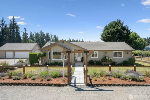 4004 50th Street Ct E Tacoma WA 98443