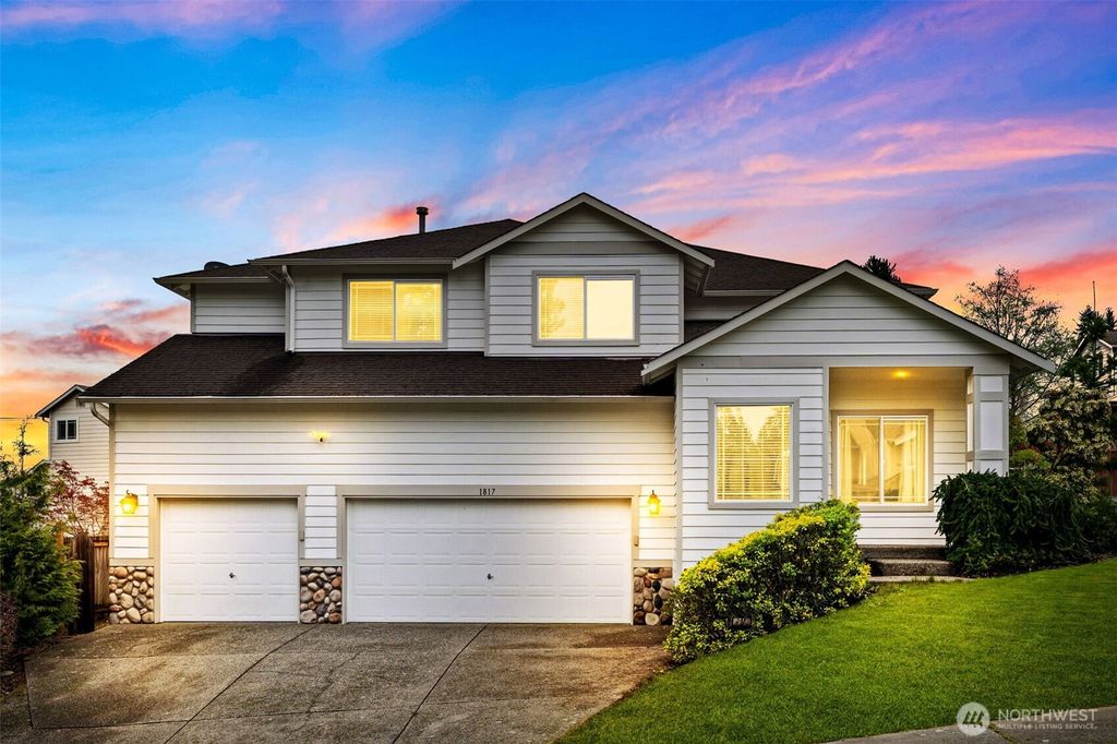 Photo of 1817 180th Place SW, Lynnwood, WA 98037 (MLS # 2507074)