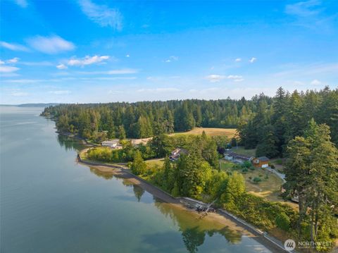 Photo of 8131 Kerbaugh Road NE, Olympia, WA 98516 (MLS # 2352291)