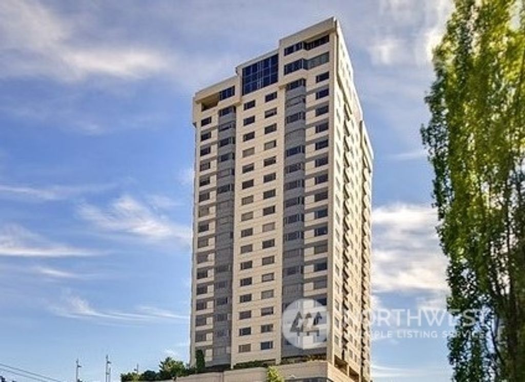 Photo of 2821 2nd Avenue #802, Seattle, WA 98121 (MLS # 2046945)