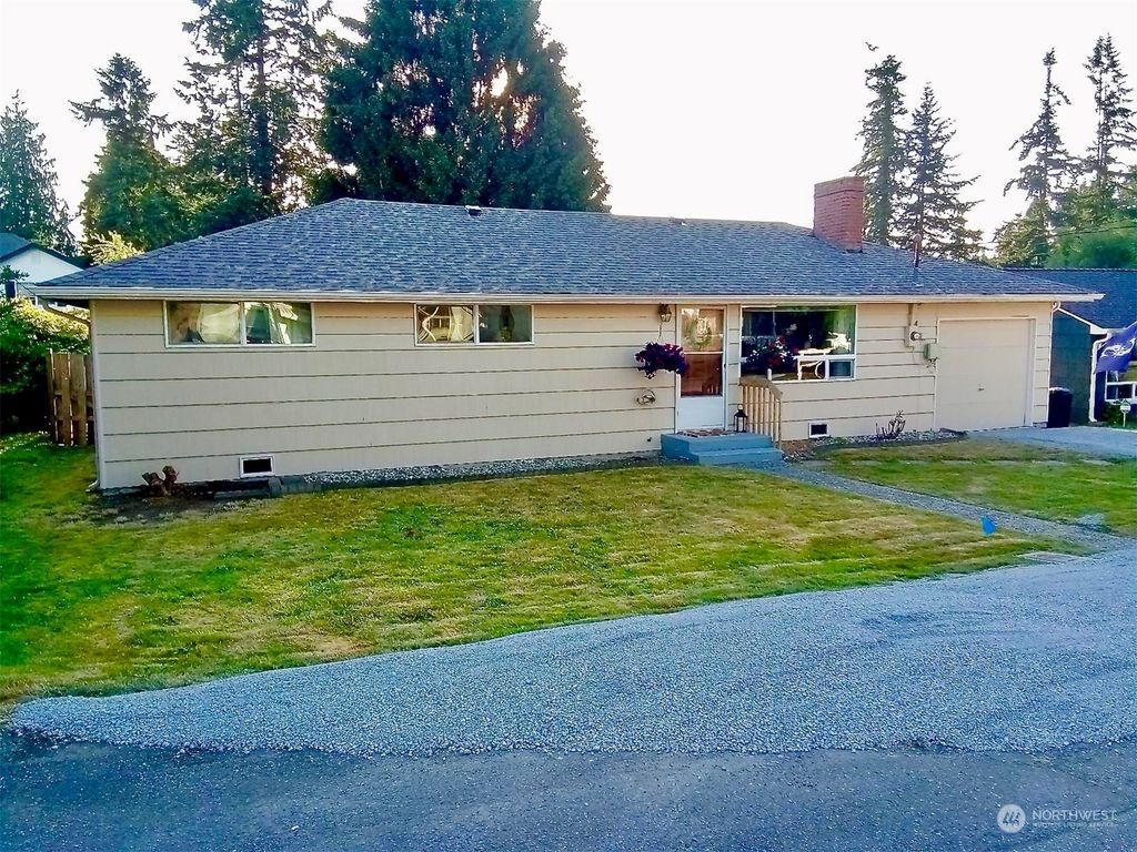Photo of 6110 East Drive, Everett, WA 98203 (MLS # 2132690)