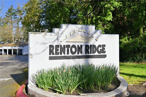 Photo of 975 NE Aberdeen Ave Ave #F308, Renton, WA 98056 (MLS # 2498077)