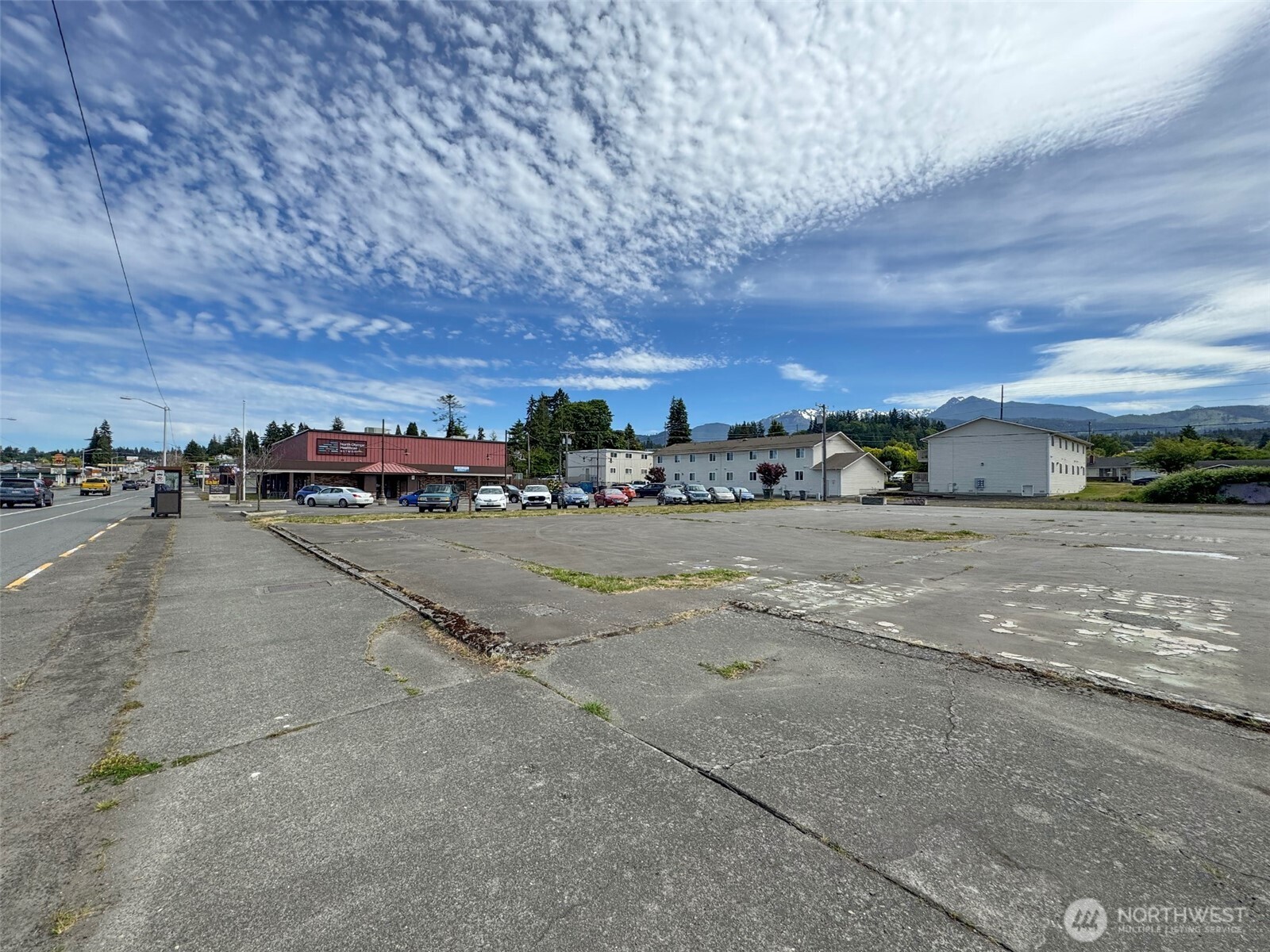 1016 E First Street