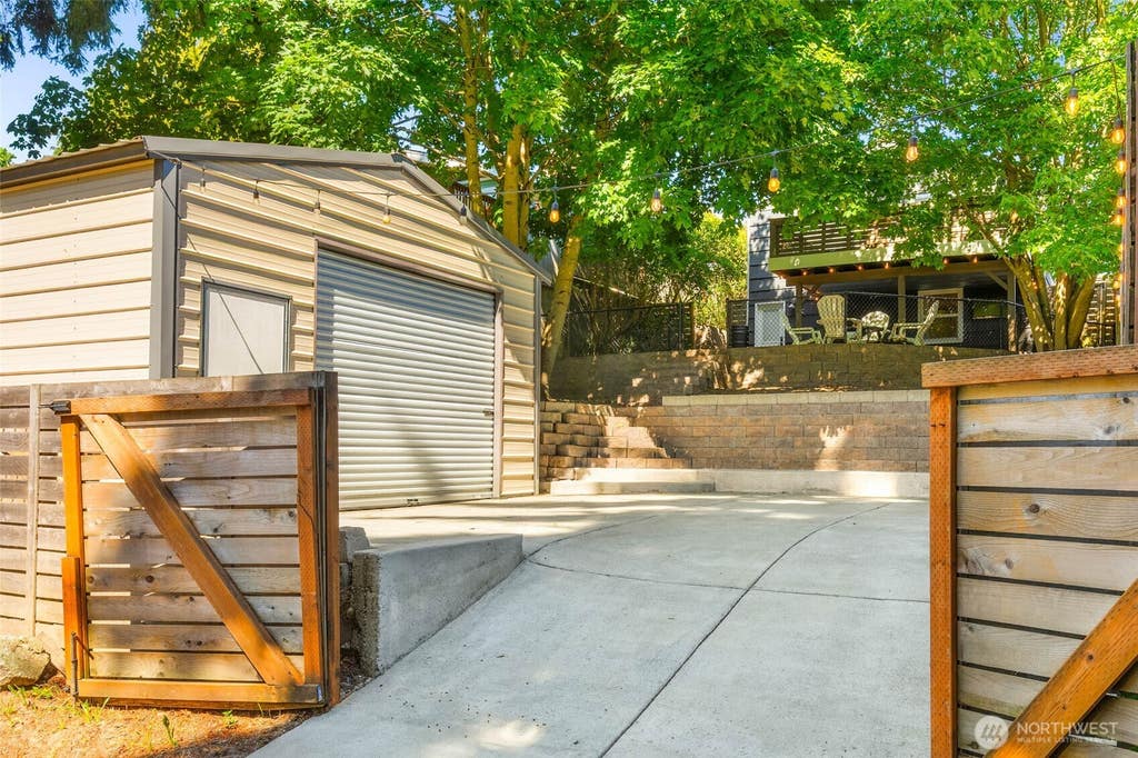 Photo of 10025 Ashworth Avenue N, Seattle, WA 98133 (MLS # 2563819)