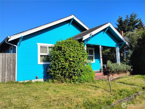 Photo of 6845 S Clement Avenue, Tacoma, WA 98409 (MLS # 2461084)