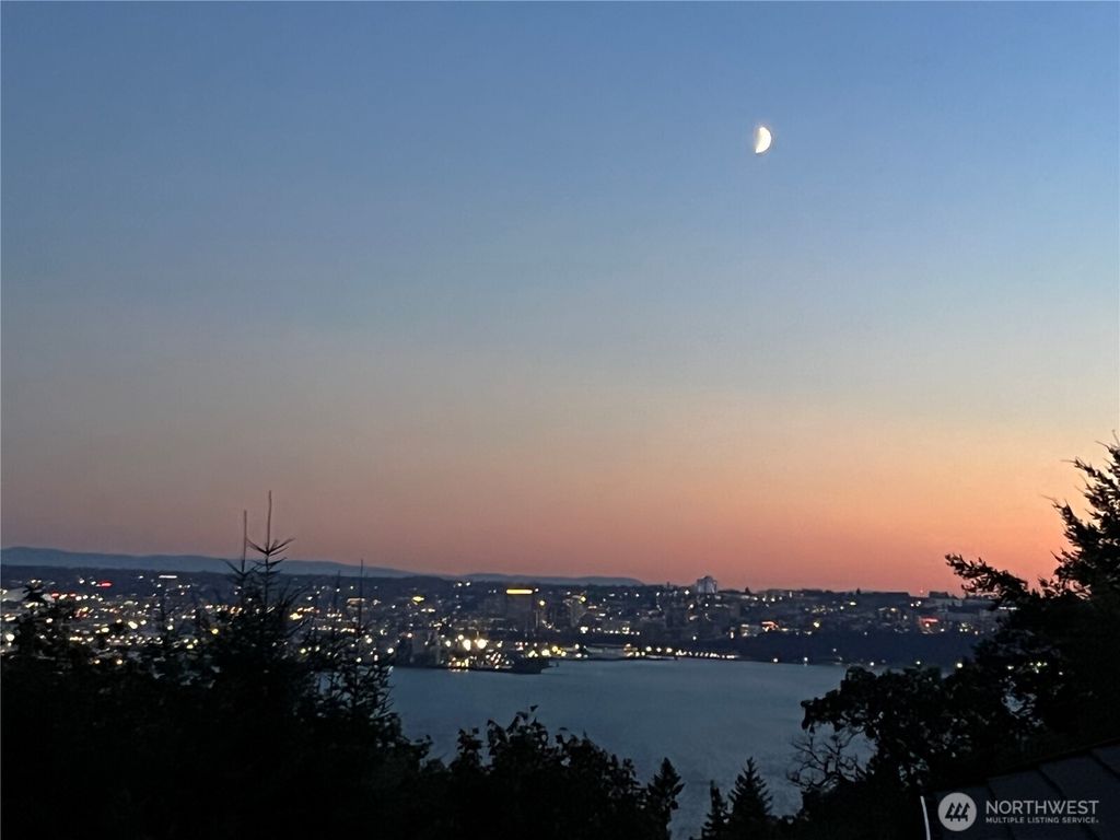 Photo of 4710 Silver Bow Road NE, Tacoma, WA 98422 (MLS # 2460543)