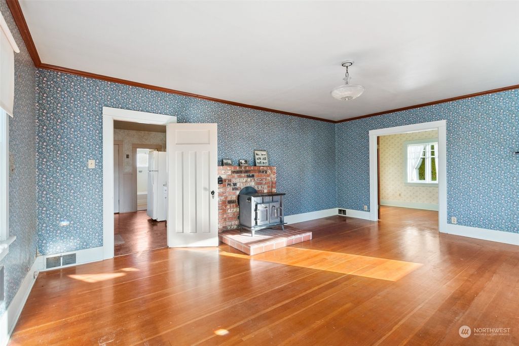 Photo of 1456 SW 149th Street #1, Burien, WA 98166 (MLS # 2169332)