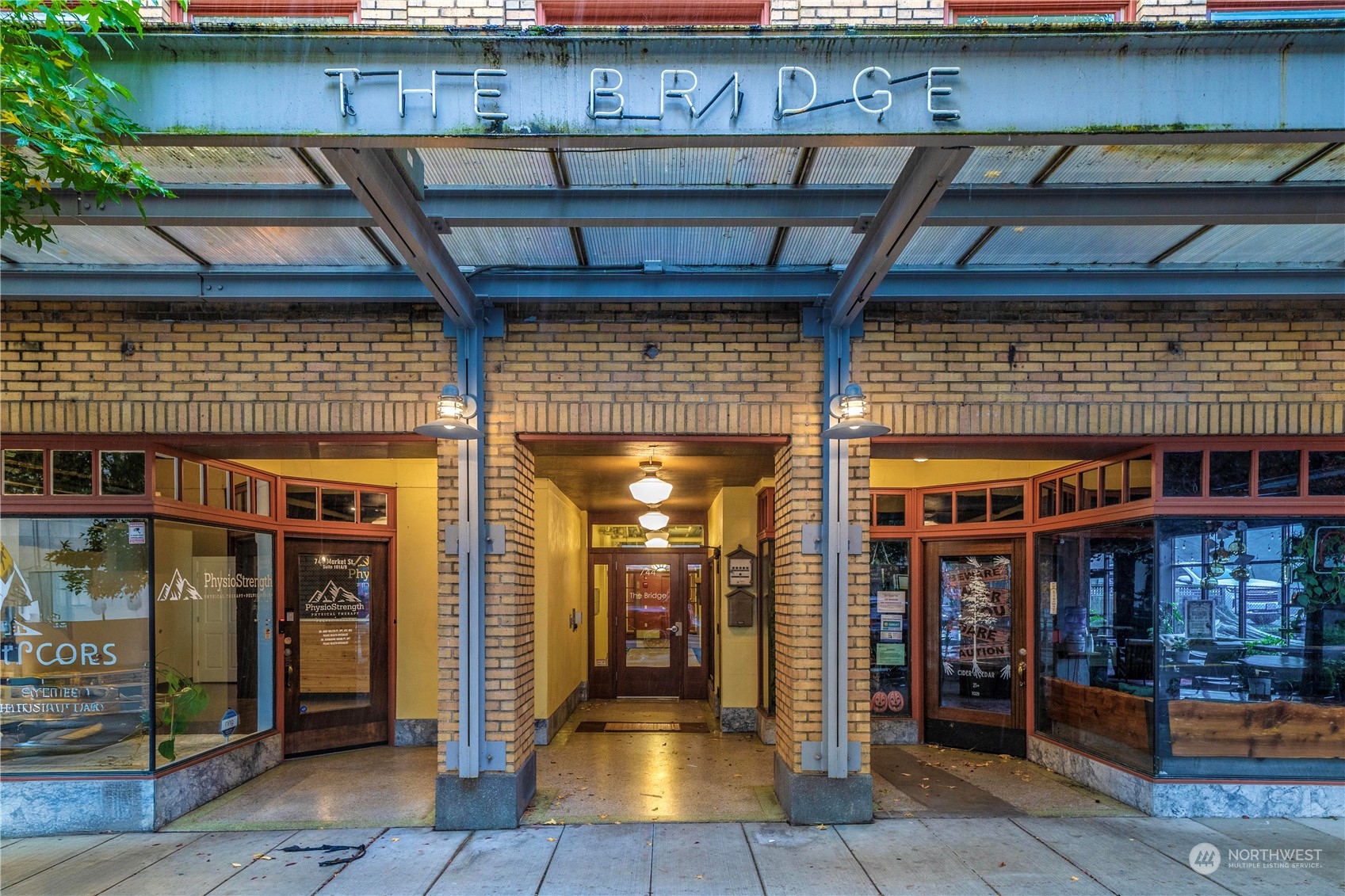 744 Market Street 302