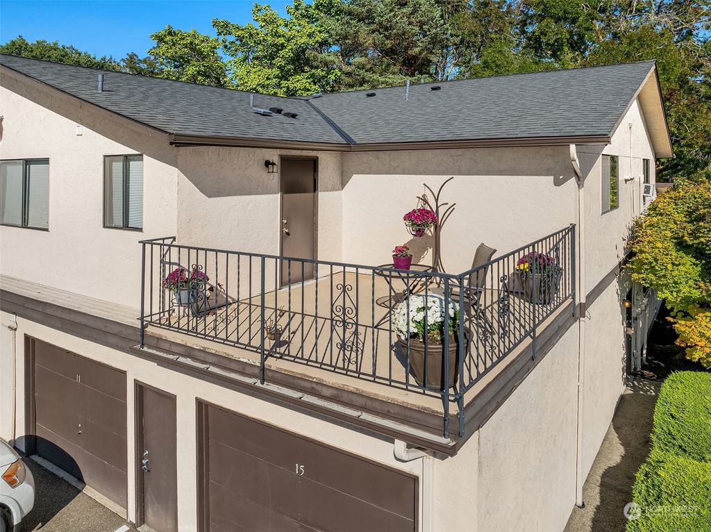 Photo of 11011 35th Avenue, Seattle, WA 98125 (MLS # 2286390)