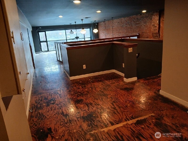 107 W 3rd Avenue