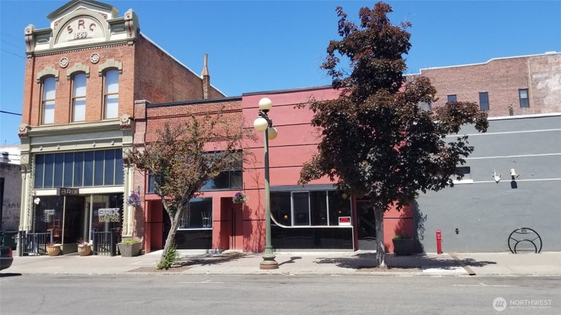 107 W 3rd Avenue