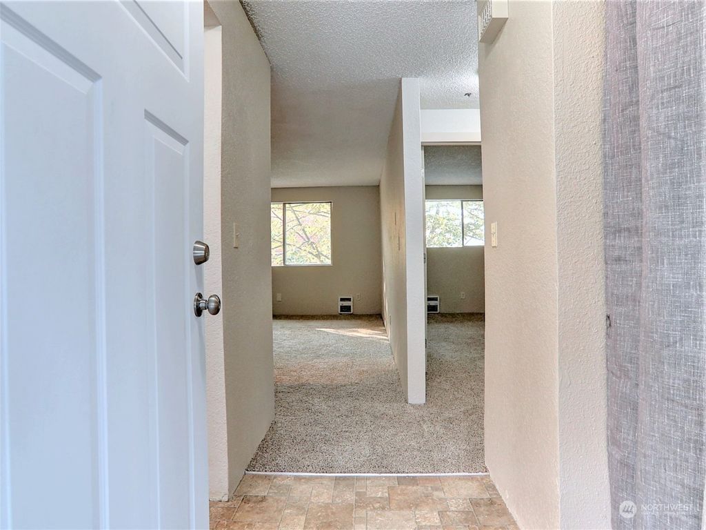 Photo of 2629 Rucker Ave #6, Everett, WA 98201 (MLS # 2008523)