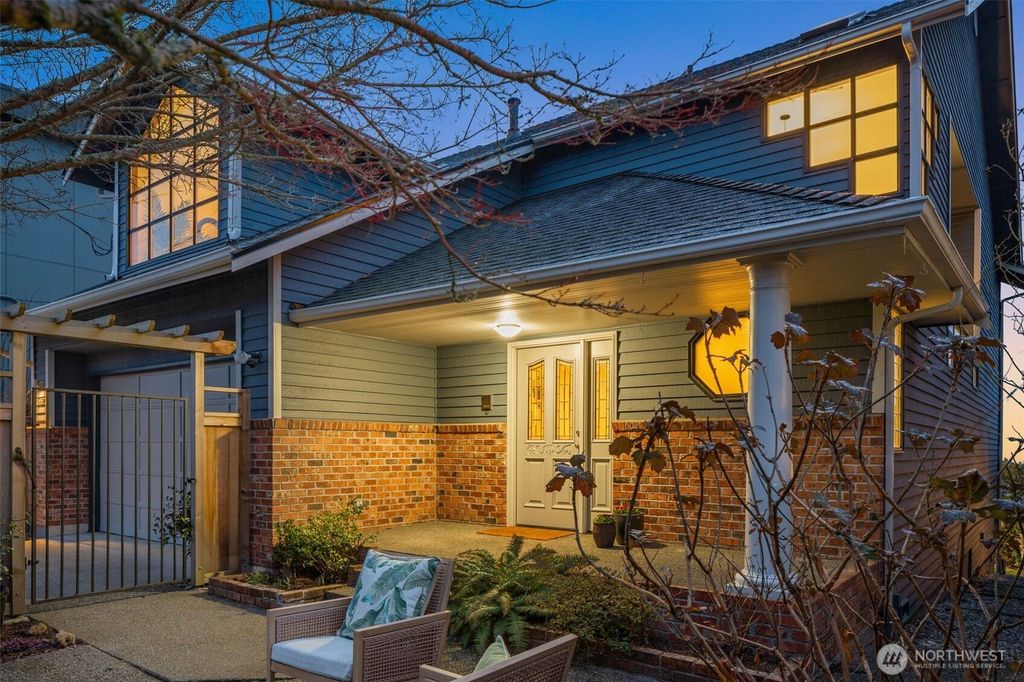 Photo of 5420 47th Avenue SW, Seattle, WA 98136 (MLS # 2322628)