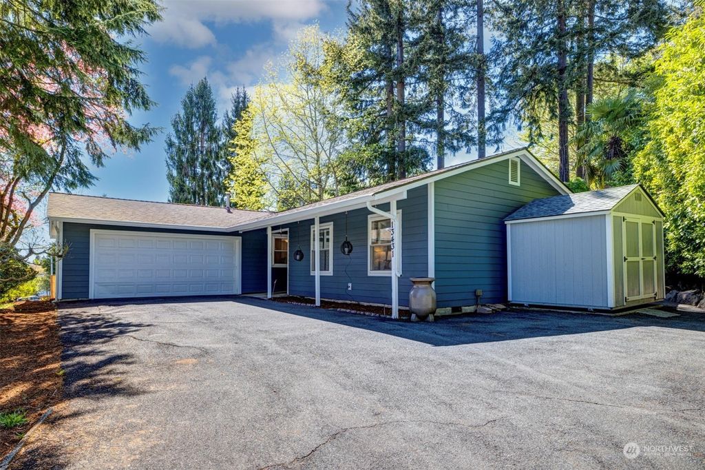 Photo of 13431 121st Avenue NE, Kirkland, WA 98034 (MLS # 2231293)