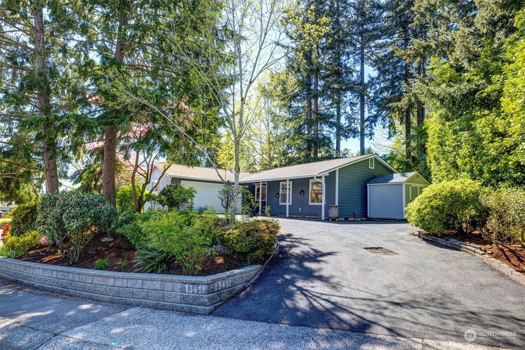 Photo of 13431 121st Avenue NE, Kirkland, WA 98034 (MLS # 2231293)