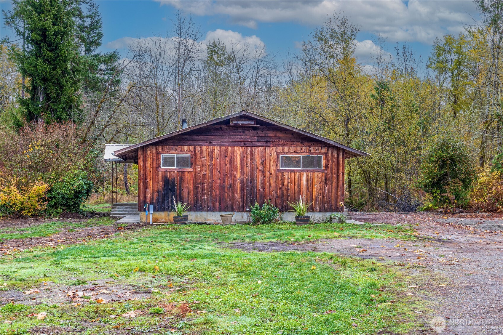 10048 Littlerock Road SW